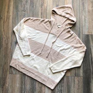 Barefoot Dreams Bamboo Chic Lite Hooded Pullover